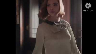 Him: yeah I like queens gambit..Alex: