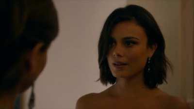 Sarah Michelle Gellar in an unair pilot of Cruel Intentions series