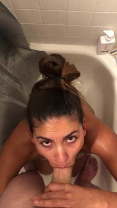 Trying my hardest to throat this cock! + 25% OnlyFans discount 😘