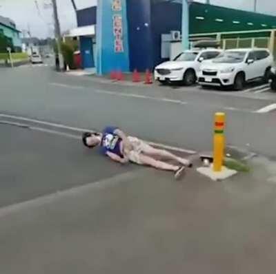 Steady camera even after tragedy struck.