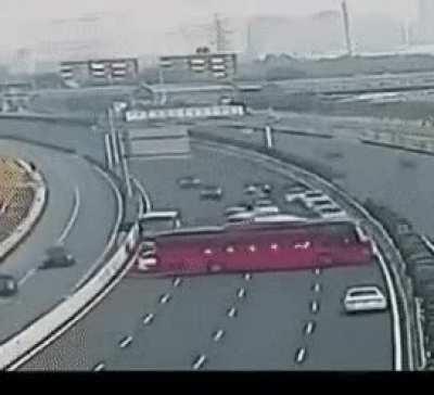 Idiot bus in the china