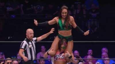 Ashley D'amboise looking so hot getting planted. Such a pathetic jobber.😍🤩