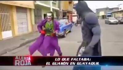 Situación en Ecuador: Shit just got real.