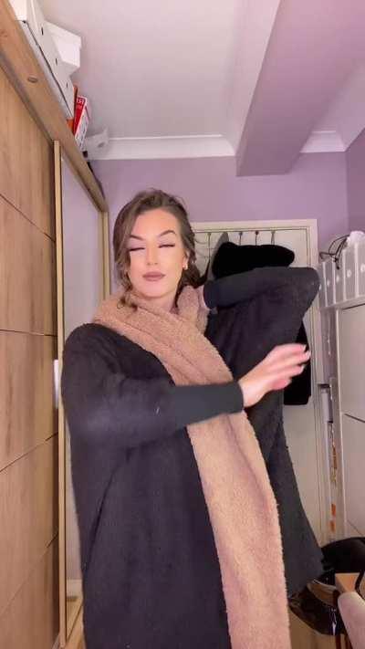 142 - She Loves Bouncy Transitions