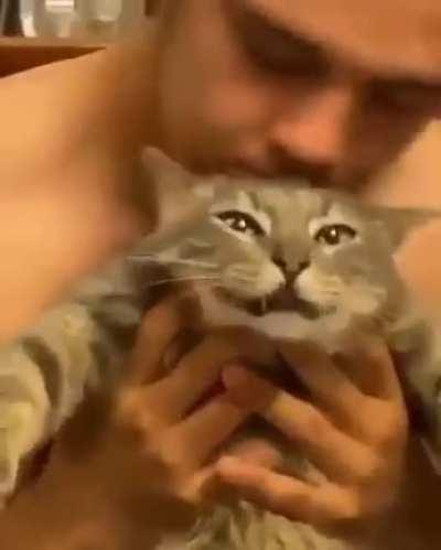 Поменялись местами