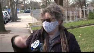 Squirrels are turning into zombies and biting/scratching humans in Queens, NYC.