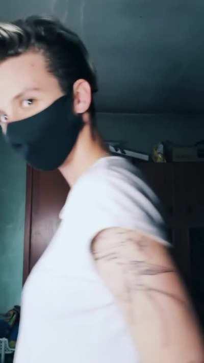 5 Nicoles pick one 😉