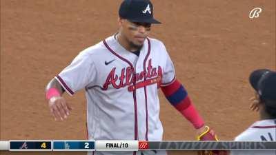 [Highlight] [Highlight] Raisel Iglesias records the save as the Braves take game three against the Dodgers, the series win, and the season series win.