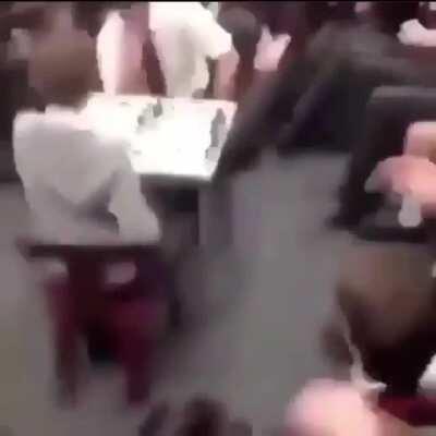 Pogchamps 3 viewers watching their favorite streamer play