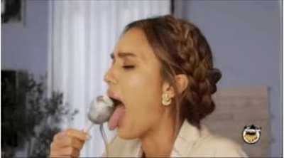 Jessica Alba showing us what she can do.