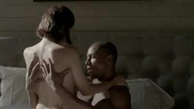 Rafaela Mandelli showing her body in the first episode of HBO Brazil series O Negocio (2013)