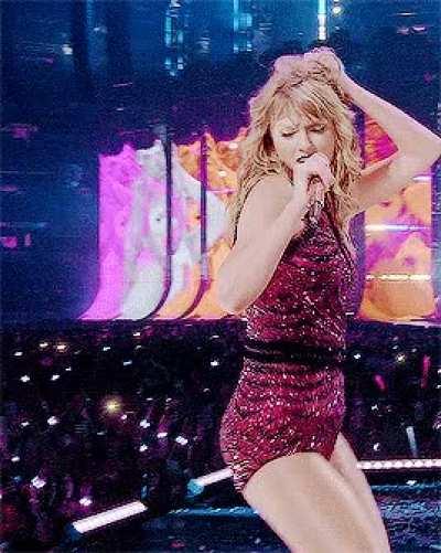 Taylor Swift drives me fucking crazy