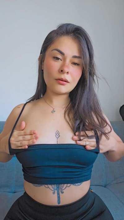 What I lack in boob size I make up for with personality!