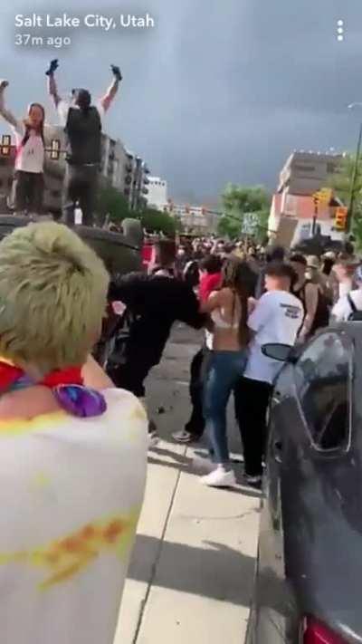 (Reposting with title correction) Salt Lake City Rioters flip over and burn car belonging to the man who fired a compound bow into protesters
