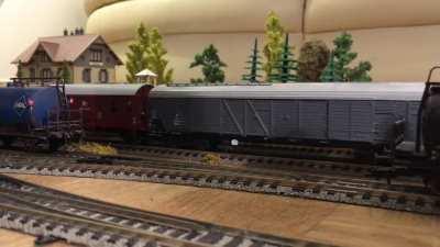 Only a lovely steam engine with sound… (wait till the end)