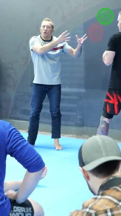 MMA fighter explains overloading opponent