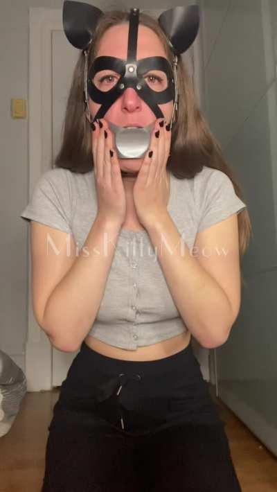 I’ll keep choking on the 7inch dildo until I lose my gag reflex