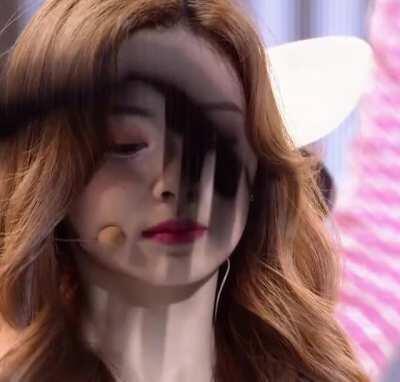 201225 - Pretty Tzuyu