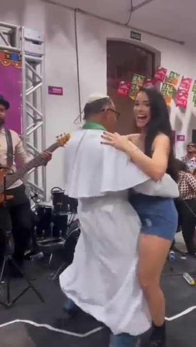 What king of priest is that ?