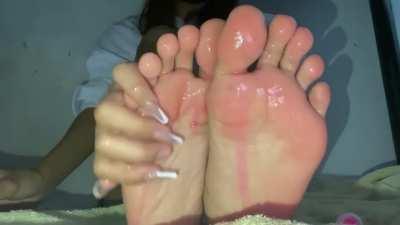 Pink serum on feet; Full 4 minute vid for $25 @LoveSweetFeet77 on X