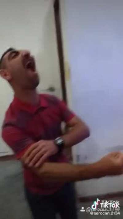 No need for JJ to fight Jake Paul when Vikkstar can do the job just as well.