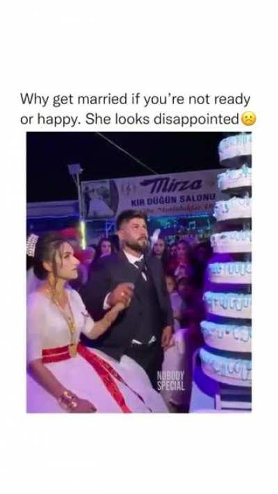 That's one tall cake....