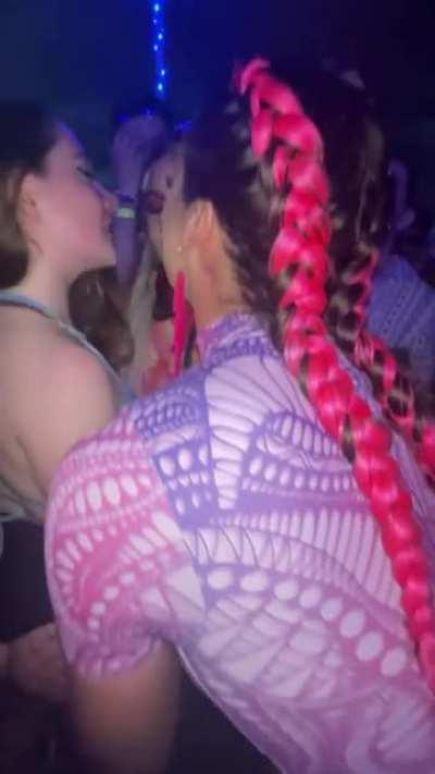 this is what happens when 3 O F sluts go to festivals together