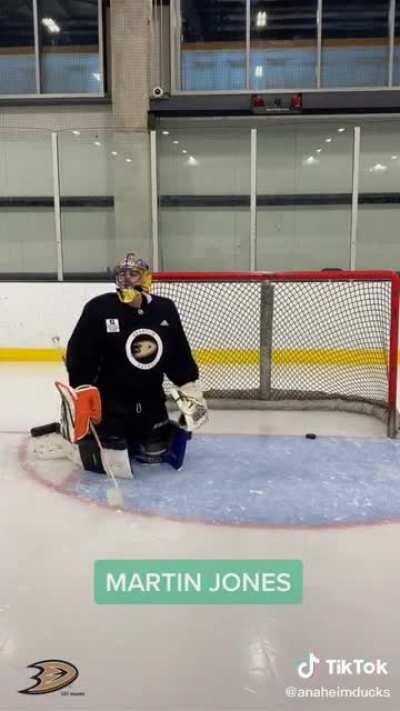Anaheim Ducks goaltender imitating different goalie styles
