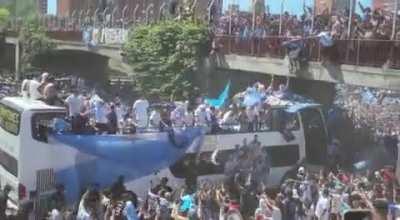 por esto somos Uganda