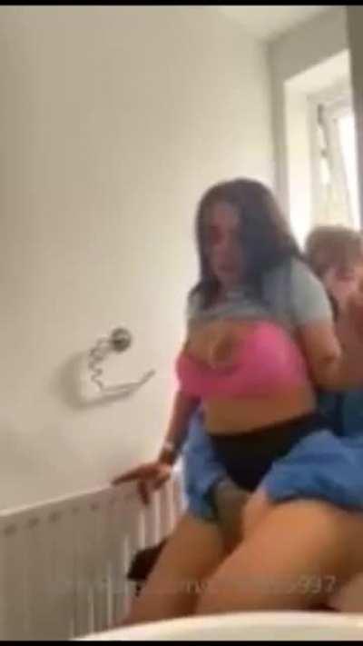 Jade Doogue getting fingered on the toilet