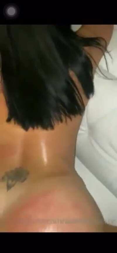 Those cheeks looking extra nice 😍😩🤩