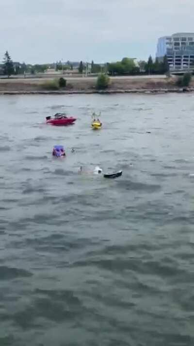 Family's boat sunk by wake from pro-Trump boat parade in Portland, OR
