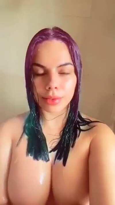 Tremendos melones 🤤