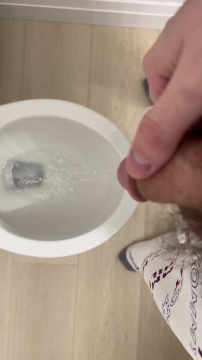 I want to cover your body in gold