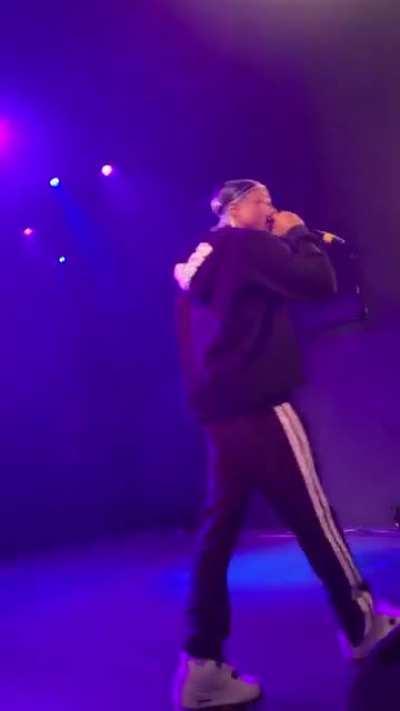 Pierre rapping Switching Lanes over Punk Monk beat, last night in Belgium