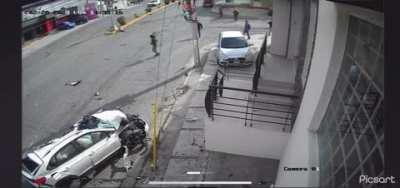 Crazy crash, 2nd angle is included too