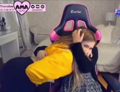 Estoy seguro que entre ellas ya se han cogido🥵❤️‍🔥