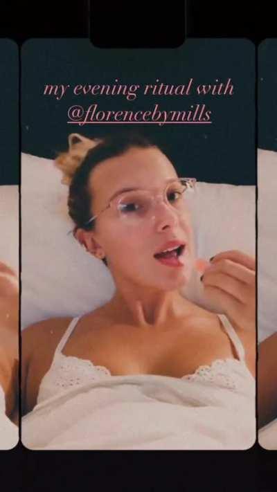 Evening ritual with Florence by Mills