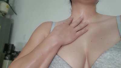 The Texas heat is no joke (f)