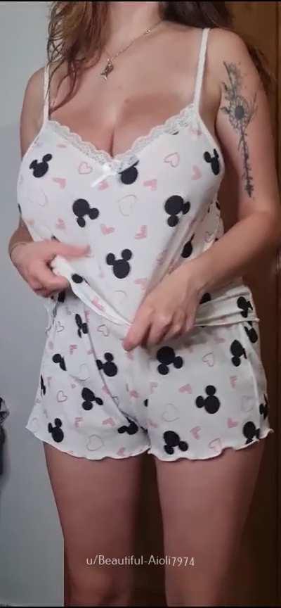 Lickable and smashable brunette