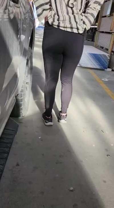 Showed love to the folks at my local Menards today [GIF]