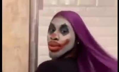 QoL in a few days when every iconic queen has been voted out and two bland girls make it to the finale