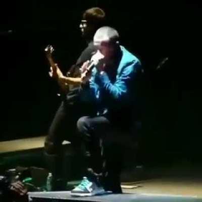 Честер Беннингтон