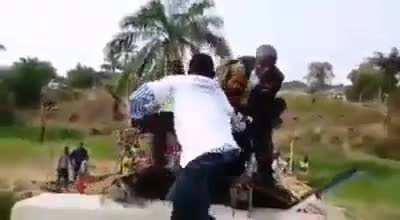 Bridge opening in Congo