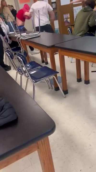 school fight gets rocked