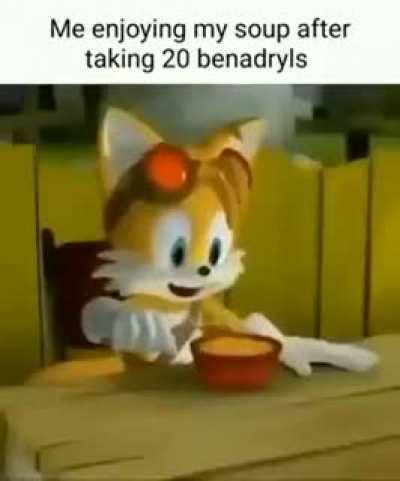 benadryl a hole into my head 😹