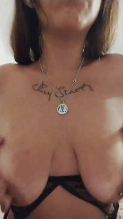 Amateur Boobs Latina MILF OnlyFans Tits Porn GIF by misceof