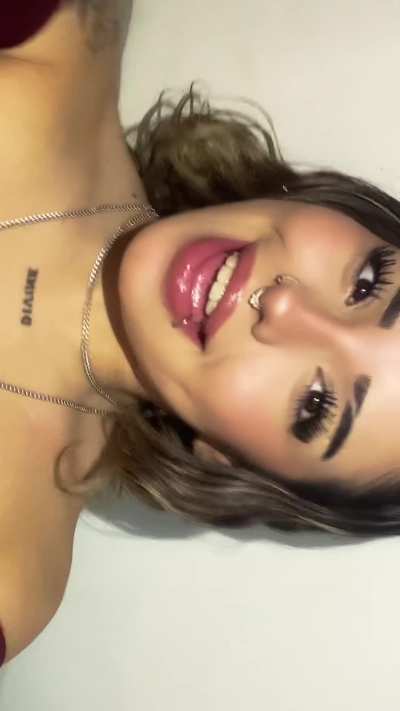 I know daddy would fuck this pussy