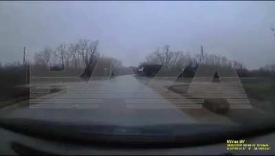 A russian Kh-22 missile struck near a village road in the Lipetsk region, russia. Caught on a dashcam.