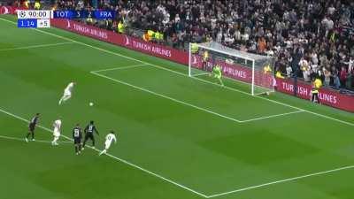 Throwback to 2 months ago against Frankfurt